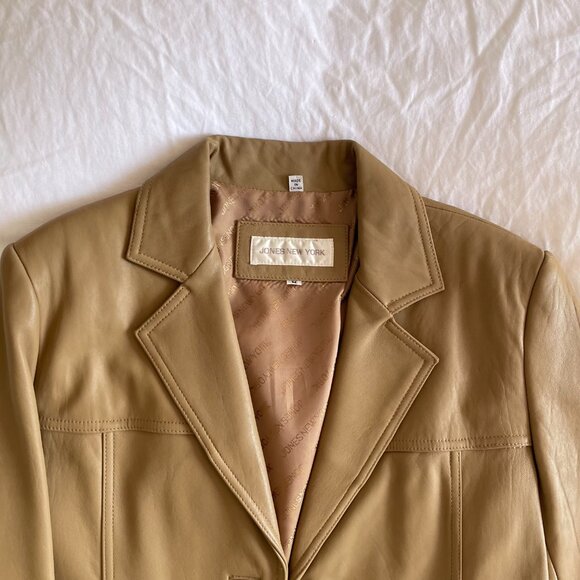 Vintage 90s Jones New York Leather Jacket - Picture 2 of 8